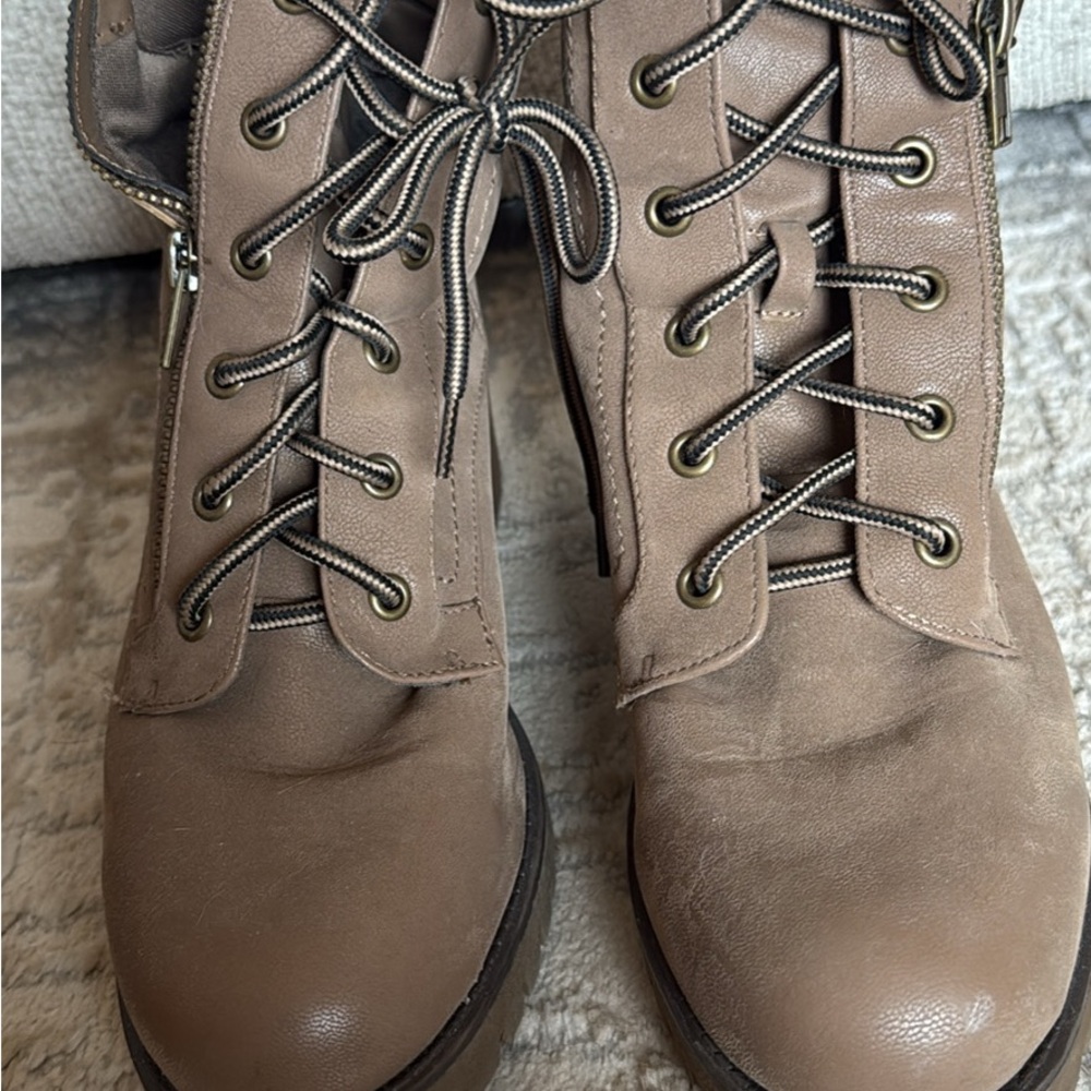 Women's Tan Lace-Up Boots